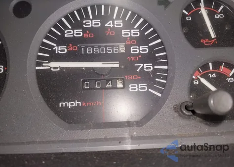 1996 Jeep Cherokee Sport/Classic from USA, damaged, VIN 1J4FJ68S8TL325931